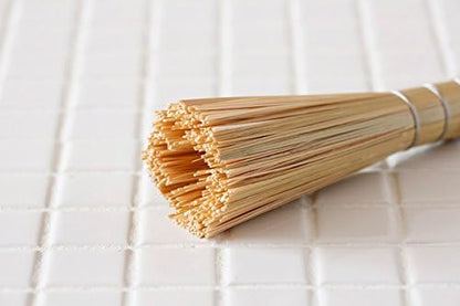 KAGOYA Sasara Bamboo Brush for Frying Pans and Woks (4.7inch / with Strings) Scrub Brush
