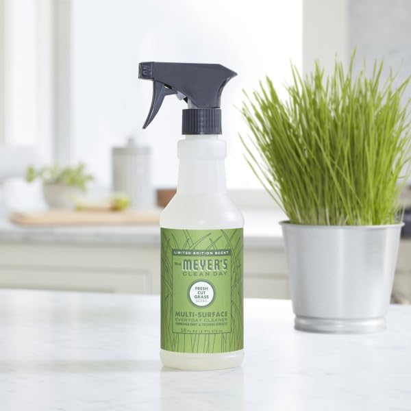 Mrs. MEYER'S CLEAN DAY Multi-Surface Everyday Cleaner, Fresh Cut Grass Scent, 16 Fl Oz (Pack of 6)