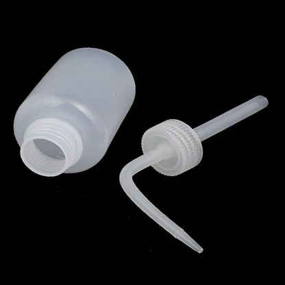 New Lon0167 150ml Bent Featured Tip Plastic Cylindrical reliable efficacy Washing Cleaning Spray Squeeze Bottle(id:a33 93 29 0a8)