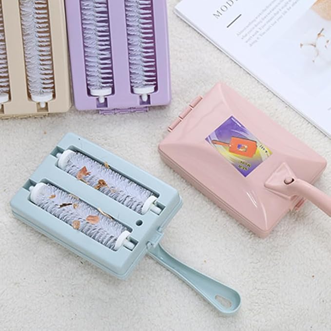Carpet Debris Brush, Plastic Handheld Cleaning Brush Multi-Functional Handheld Double Roller Sofa Sweepers Carpet Cleaner Brush (Random)