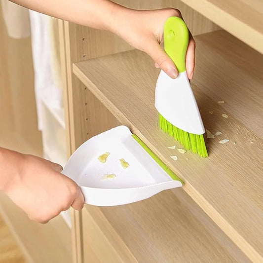 Small Hand Dust Pan and Brush - Small Broom and Dustpan Set, Mini Broom and Dustpan, Compact Dustpans and Brush for Home Cleaning, Sofa, Desk, Guinea Pig Cage, Cat Litter, etc. (Green 3 Set)