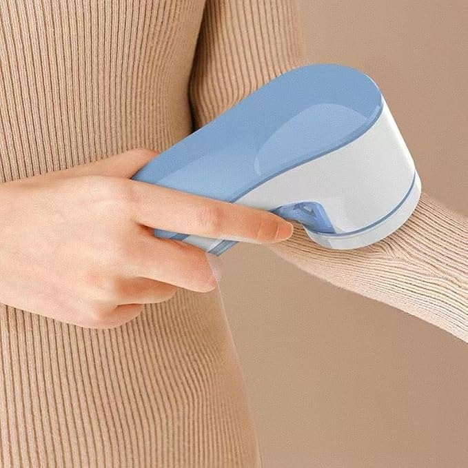 Fabric Shaver, Lint Remover for Clothes, Effectively and Quickly Remove Pills, Sweater Shaver with Stainless Steel 3-Leaf Blades and Safety Lock Protection.(Blue)
