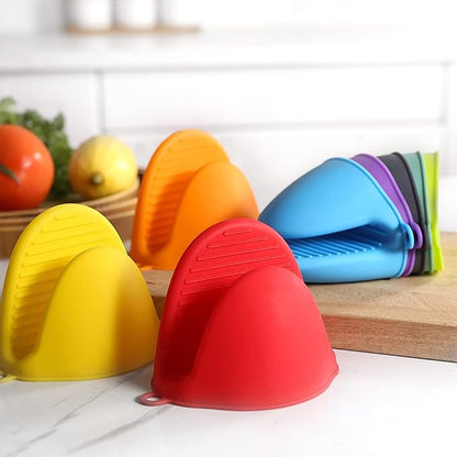 2 Pairs Mini Oven Gloves Silicone Heat Resistant Cooking Pinch Mitts Potholder for Kitchen Cooking & Baking (Purple and Orange)