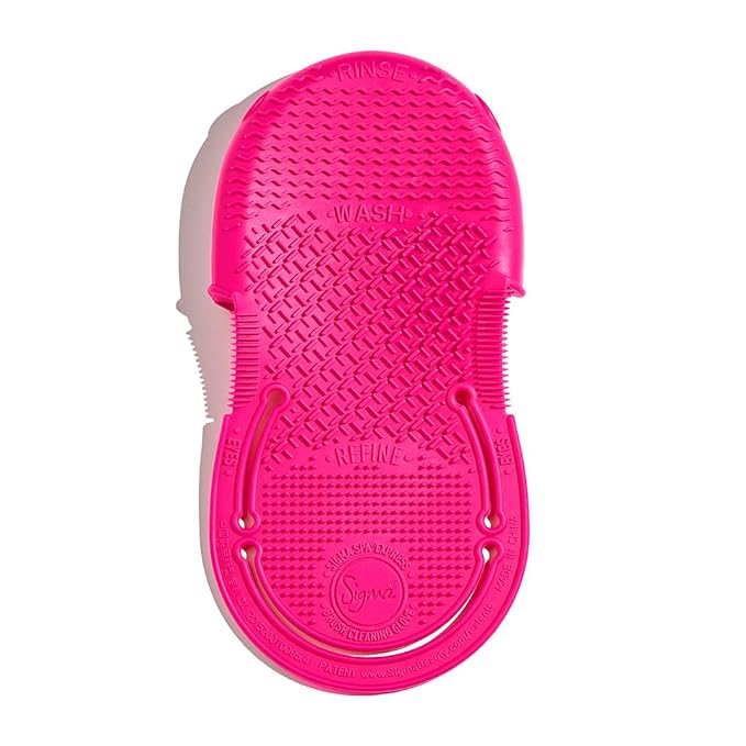 Sigma Spa® Express Travel Brush Cleaning Glove - Perfect for Cleaning Makeup Brushes On The Go