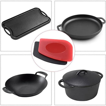 316 Upgraded Chainmail Scrubber with Silicone Handle Cast Iron Cleaner for Cast Iron Grill Pan Skillet Wok Bakeware Ergonomic to Hold Easy to Use Dishwasher Safe, Scrubber + Scraper + Towel (Red)