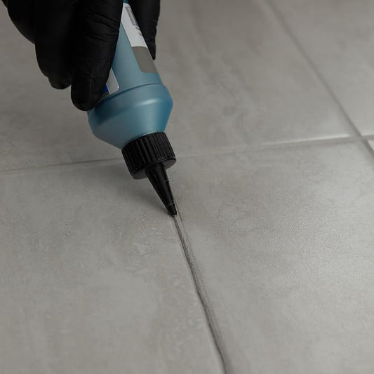 MAPEI UltraCare Grout Refresh, Universal Grout Colorant & Sealer, 8 oz Bottle – Easy Grout Restoration & Protection, 5019 Pearl Gray