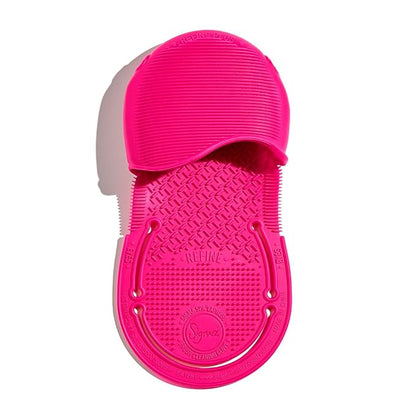 Sigma Spa® Express Travel Brush Cleaning Glove - Perfect for Cleaning Makeup Brushes On The Go
