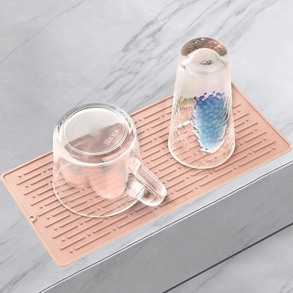 GeeRic Dish Drying Mats, Heat-resistant Silicone Mat for Kitchen Counter, Non-Slip Dish Dry Mat Dishwasher Safe Large, Pink