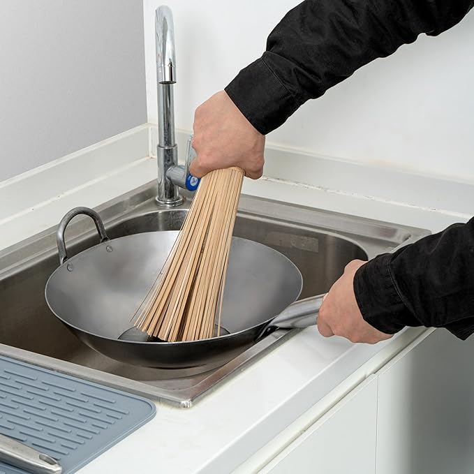 Restaurantware Bamboo Wok Brush 1 Pack 11 Inches Bamboo Bristle Scrubber with Ergonomic Long Handle, Cleaning Tool for Stuck Food, Durable Kitchen Brush Scrubber