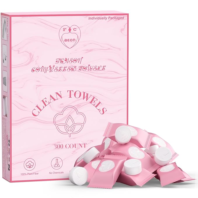 Disposable Face Towel 300 Count Instant Expansion Compressed Towel Tablets 9×7.5 Inch Washcloths for Women Compact Cloths Storage for Skincare Makeup Removal Facial Cleansing Gym Fitness (Pink)