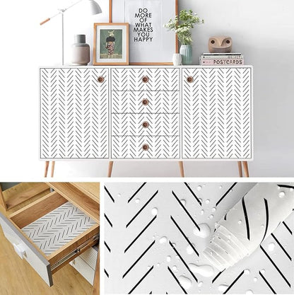 Orainege Black and White Peel and Stick Wallpaper Modern Herringbone Contact Paper for Bathroom 17.7in x 590.5in Geometric Self Adhesive Wallpaper Removable Wall Paper Peel and Stick