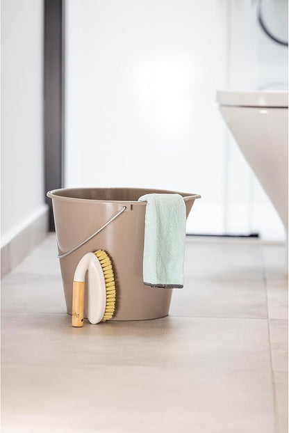Vigar Zeroline 2 Pack Scrub Brushes for Cleaning, Scrub Brush with Ergonomic Bamboo Handle for Bathroom, Shower, Bathtub, Floor Tile, Wall, Gray, Green