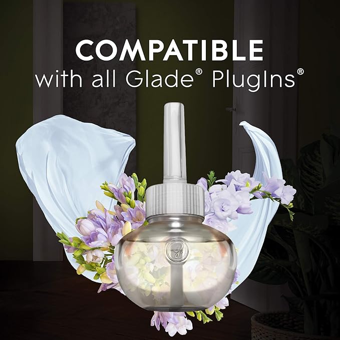 Glade PlugIns Plus Refills Air Freshener Starter Kit, Clean Linen, Scented and Essential Oils for Home and Bathroom, 0.67 Fl Oz, 1 Warmer + 3 Refills