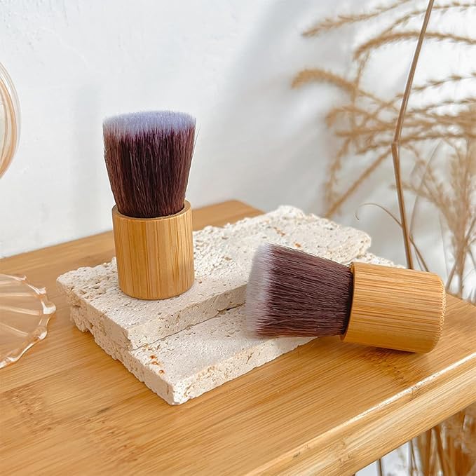 3Pcs Portable Short Handle Nail Arts Dust Brush Nail Dust Cleaning Brush Manicure Brush Nail Art Tools Nail Art Brush with Bamboo Handle for Cleaning Fingernails