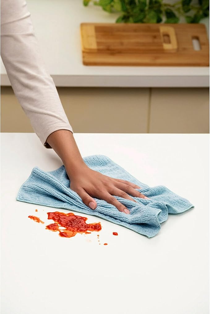 Scotch-Brite 3-in-1 Microfiber Kitchen Cloth, Streak-Free Cleaning, 1 Cloth