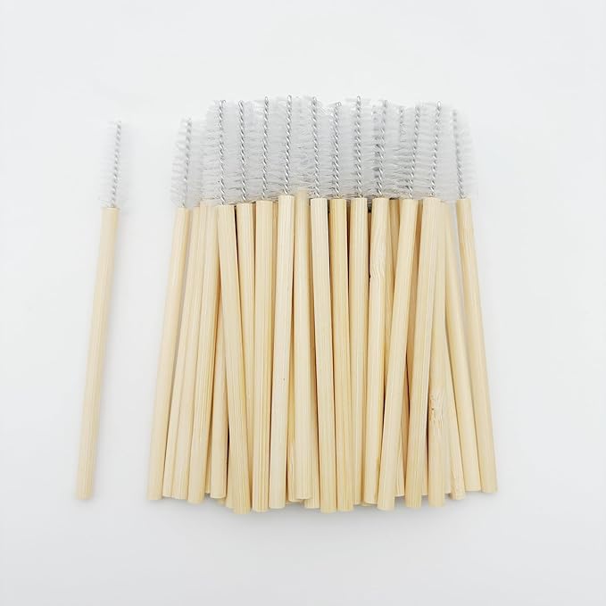 100 Pcs Disposable Wood Mascara Wands Bamboo Spoolies Brush for Eyelash Extensions, Spooly Eyebrow Brushes Lash Wand Applicator Stick (White)