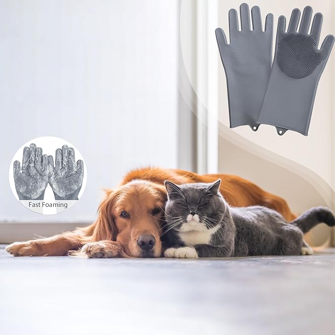 Pet grooming gloves,Dog washing gloves with High-Density Teeth with Five Finger Design to bathing and Massage for Dog
