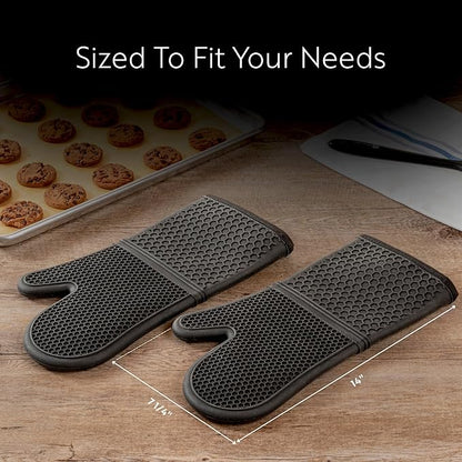 Restaurantware 2-Piece Silicone Oven Mitts Set 1 Case of 13.98 x 7.28 x 1.57 Inches Cotton Lined Heat Resistant Gloves, Slip-Resistant Waterproof Oven Gloves, Black Cooking Mitts for Baking and BBQ