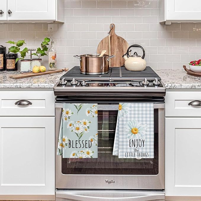 Zubebe 6 Pcs Daisy Kitchen Towels 18 x 28 Inch Spring Daisy Dish Towels Decorative Absorbent Dishcloths for Farmhouse Kitchen Bathroom Decorations, Seasonal Decor Gifts