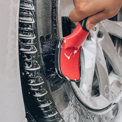 Maxshine Universal Soft Grip Heavy Duty Brush | Ergonomic Short Handle, Anti-Slip Grip, Scratch-Resistant Bumper | Stiff Bristles for Tires, Carpets & Tough Surfaces | Auto, Boat & Marine Detailing