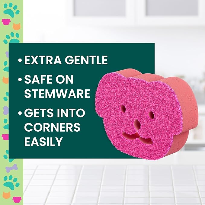 Scotch-Brite Dog Lovers Cleaning Kit, Includes 6 Limited Edition Non-Scratch Sponges and 1 Pet Hair Pickup Extra Sticky Lint Roller, Multi-surface Safe