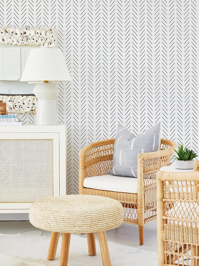 Orainege Black and White Peel and Stick Wallpaper Herringbone Contact Paper for Bathroom 17.7 in x 78.7 in Black Chevron Removable Wall Paper Peel and Stick Modern Geometric Self Adhesive Wallpaper