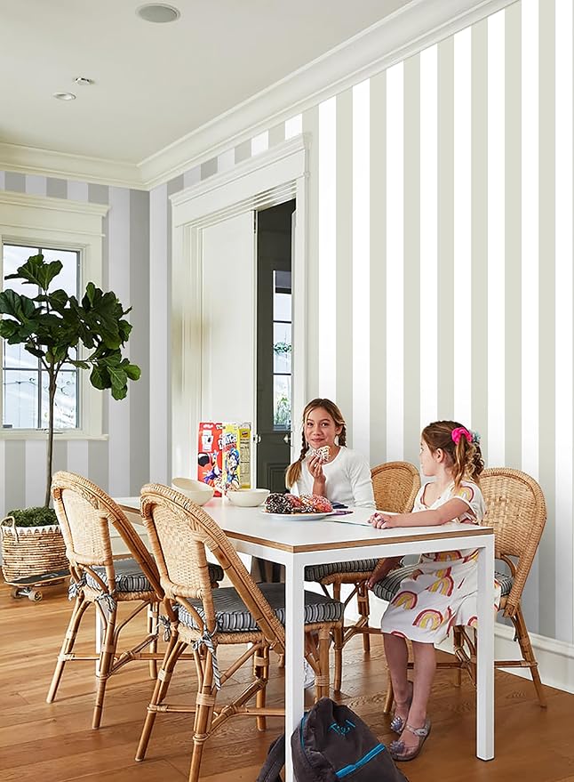 Guvana 17.7"×118" Brown and White Wallpaper Striped Peel and Stick Wallpaper Modern Removable Contact Paper Self Adhesive Waterproof Wall Paper for Bedroom Cabinets Decor