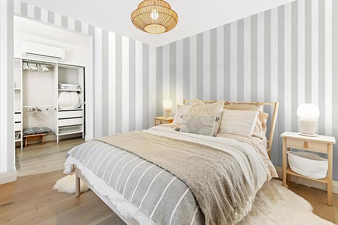 Guvana 17.7"x197" Striped Peel and Stick Wallpaper Grey and White Contact Paper Modern Removable Wallpaper Gray Striped Self-Adhesive Contact Paper for Livingroom Cabinets Decor