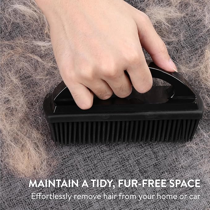 Navaris Pet Hair Remover Brush - for Multiple Surfaces Including Furniture, Carpets, Clothes - Dog and Cat Quick Easy Fur Remover with Handle - 15.5 x 8.5 x 5cm (6.1" x 3.3" x 2")